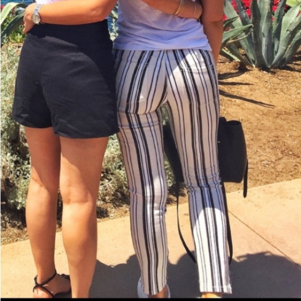 Club Monaco jeans